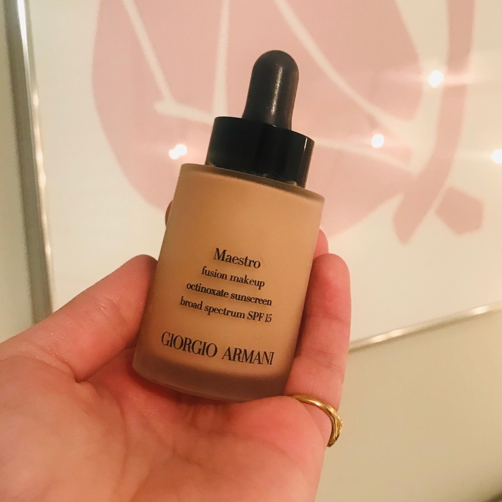 Giorgio Armani Maestro Foundation - Shade 5